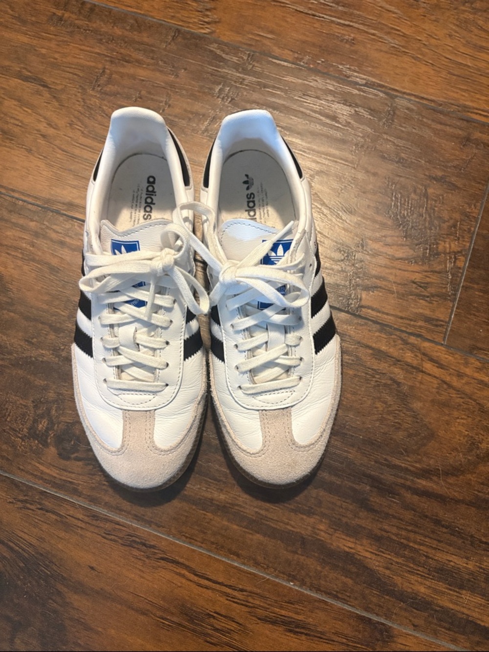 adidas Sambas
